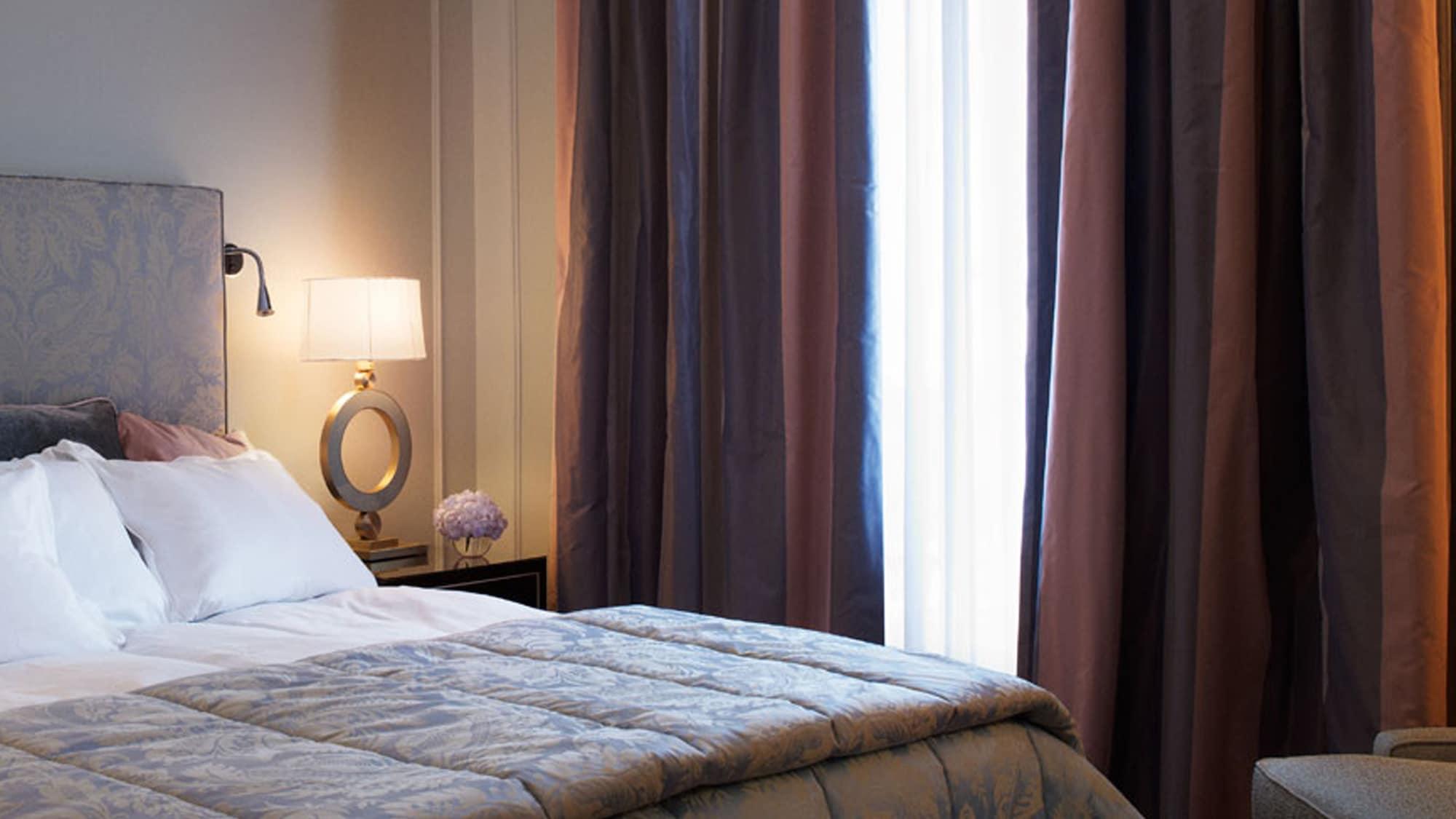 Grand Hotel Stoccolma Esterno foto Curtains in a bedroom